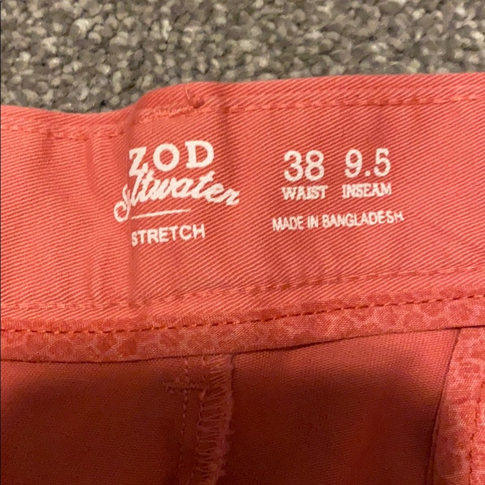 Shorts - Picture 2 of 3